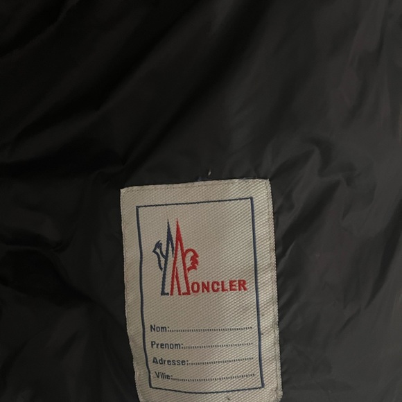 Moncler puffer - Picture 5 of 5